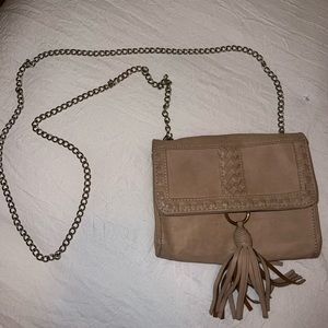 Tan cross body with gold chain!